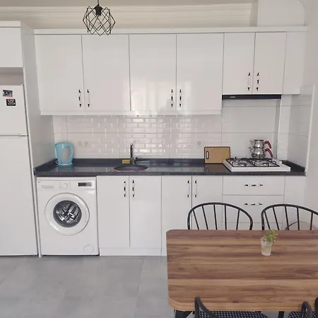 Yes アパートホテル