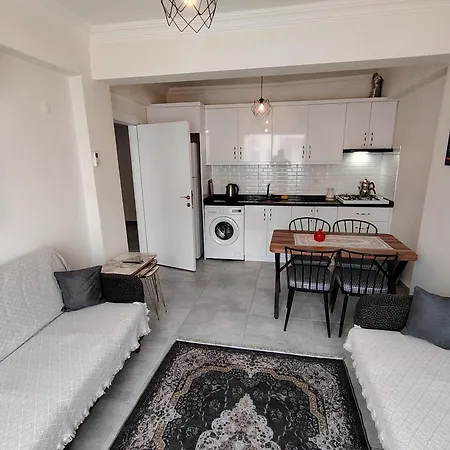 Yes アパートホテル フェティエ