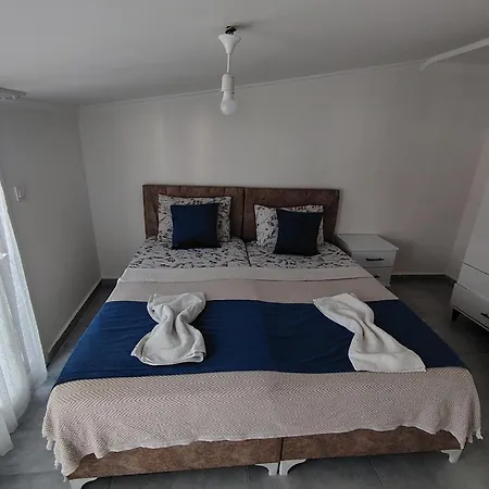 Yes 公寓式酒店 *